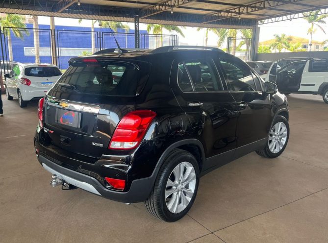 WhatsApp Image 2025-10-15 at 13.48.59 (4)