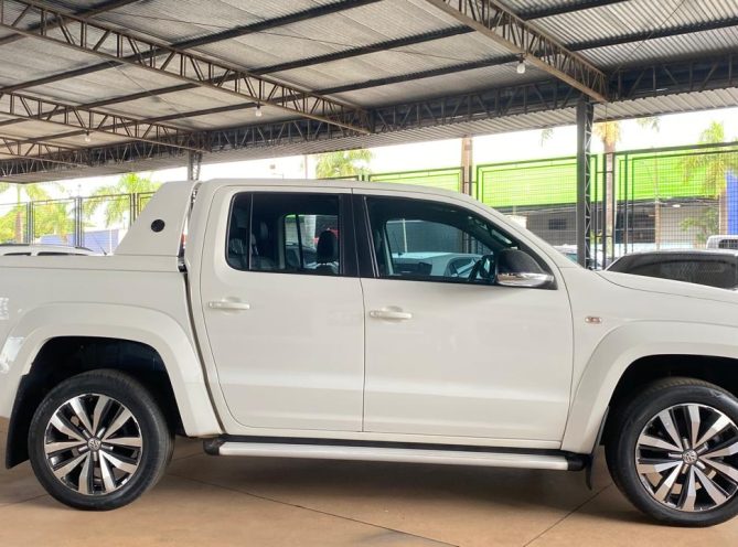 WhatsApp Image 2025-10-19 at 18.54.14 (1)